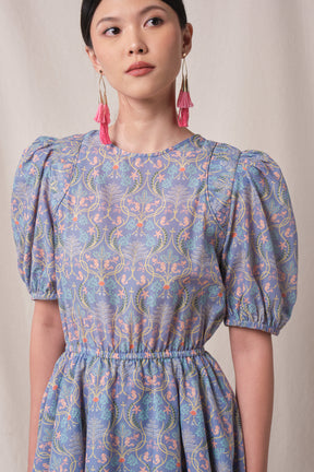 DELLA Dress in Purple Segara