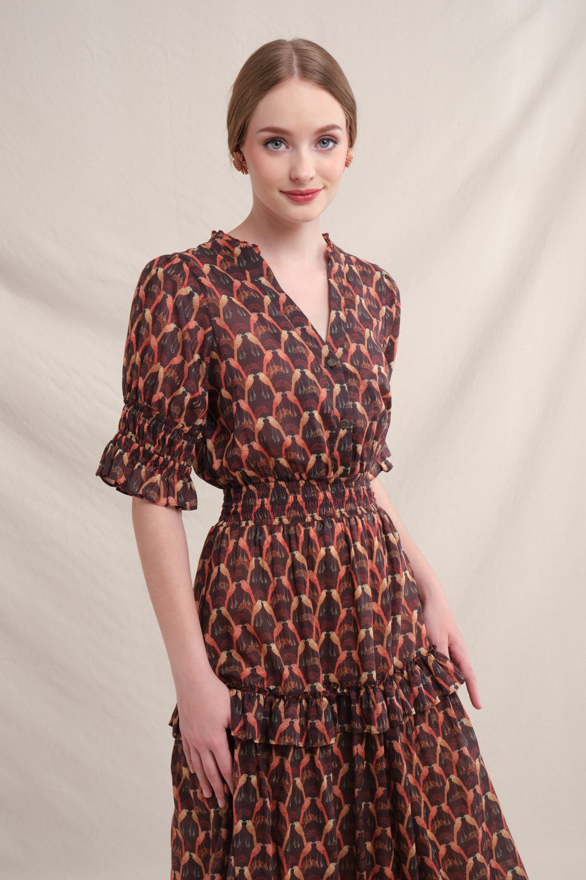 FRIDA Dress in Red Saeran