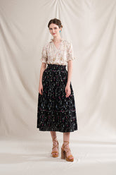 BUNDLING: Gisel Top in Beige Lada and Riona Skirt in Black Lada