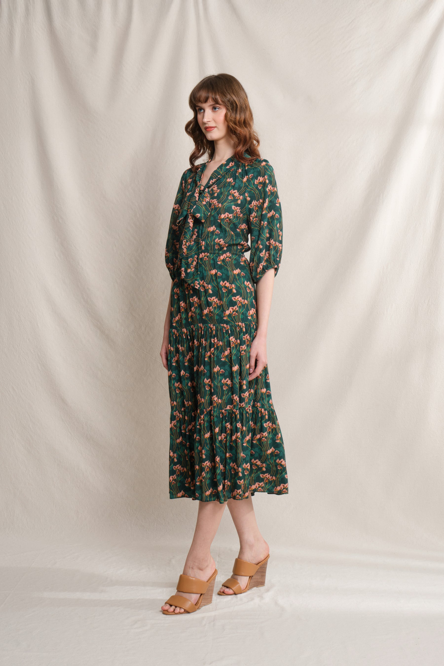 HERA Dress in Emerald Cassia