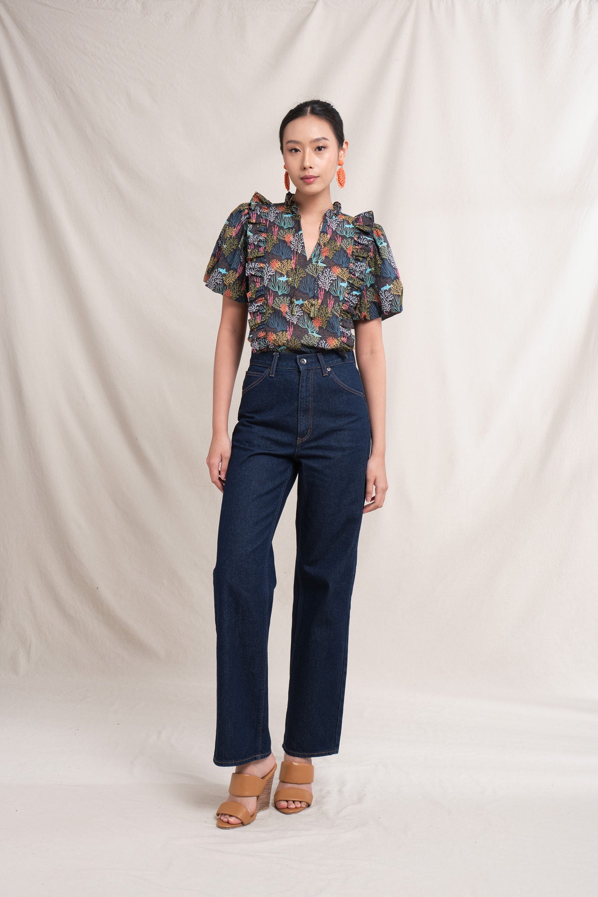 IZA Top in Black Coral