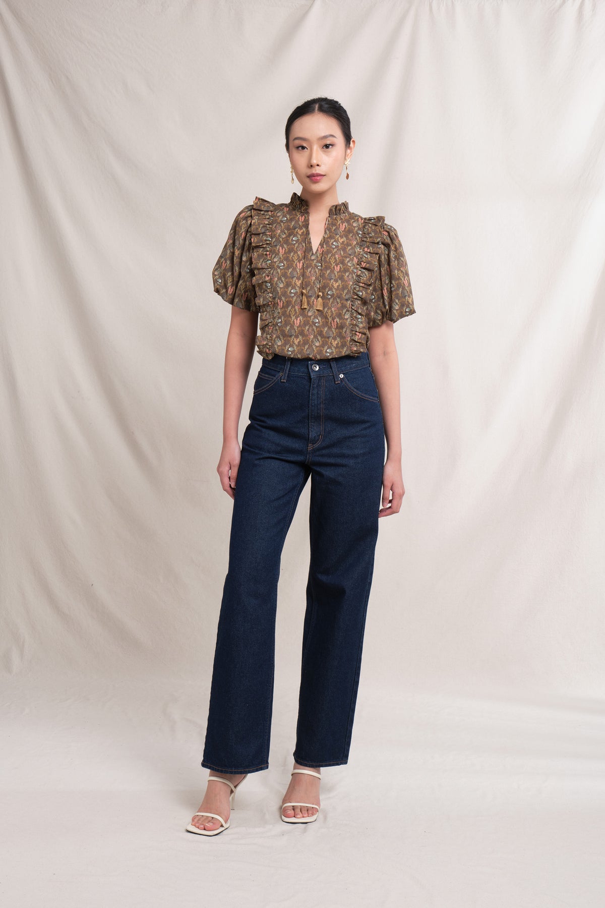 IZA Top in Brown Ulva