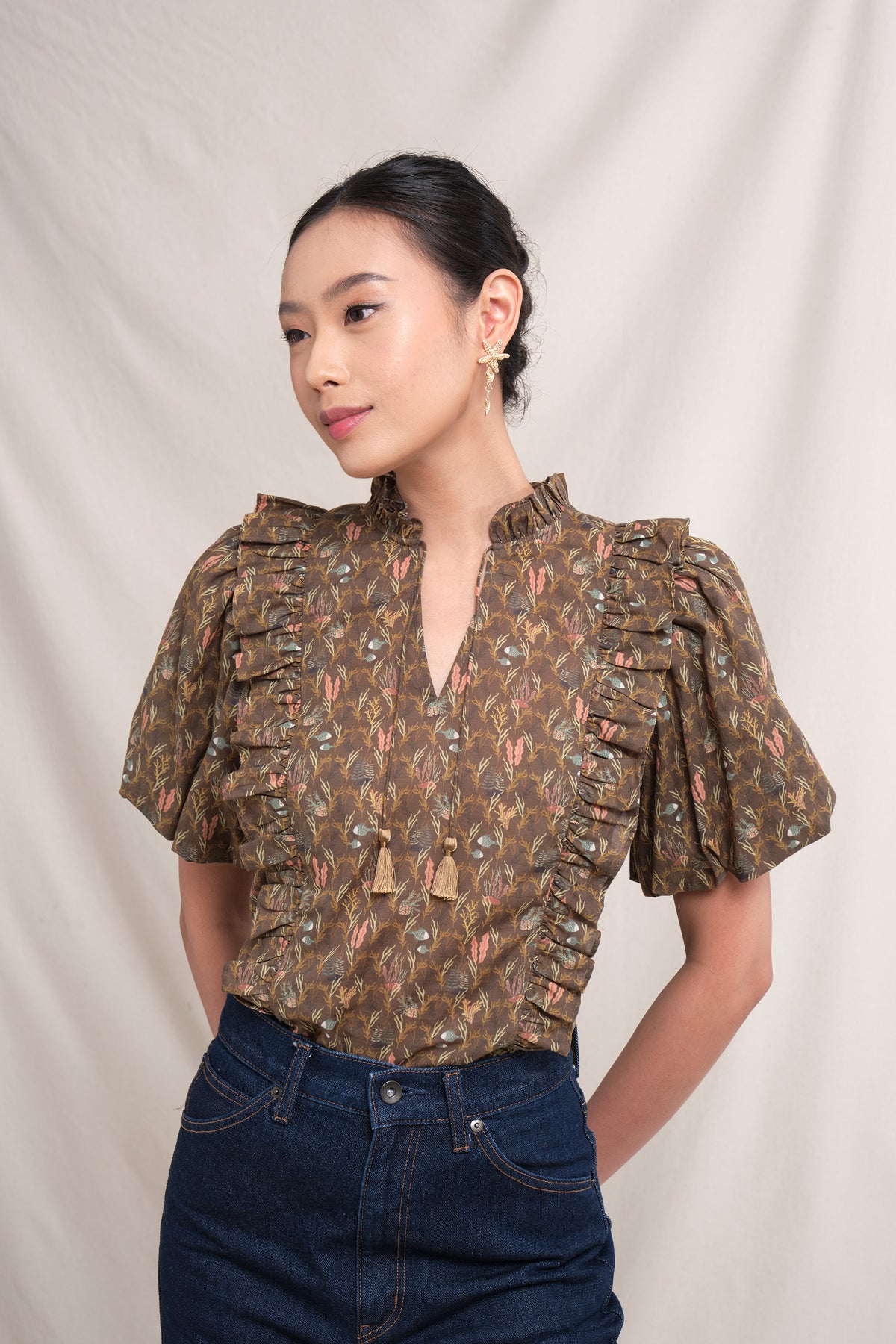 IZA Top in Brown Ulva