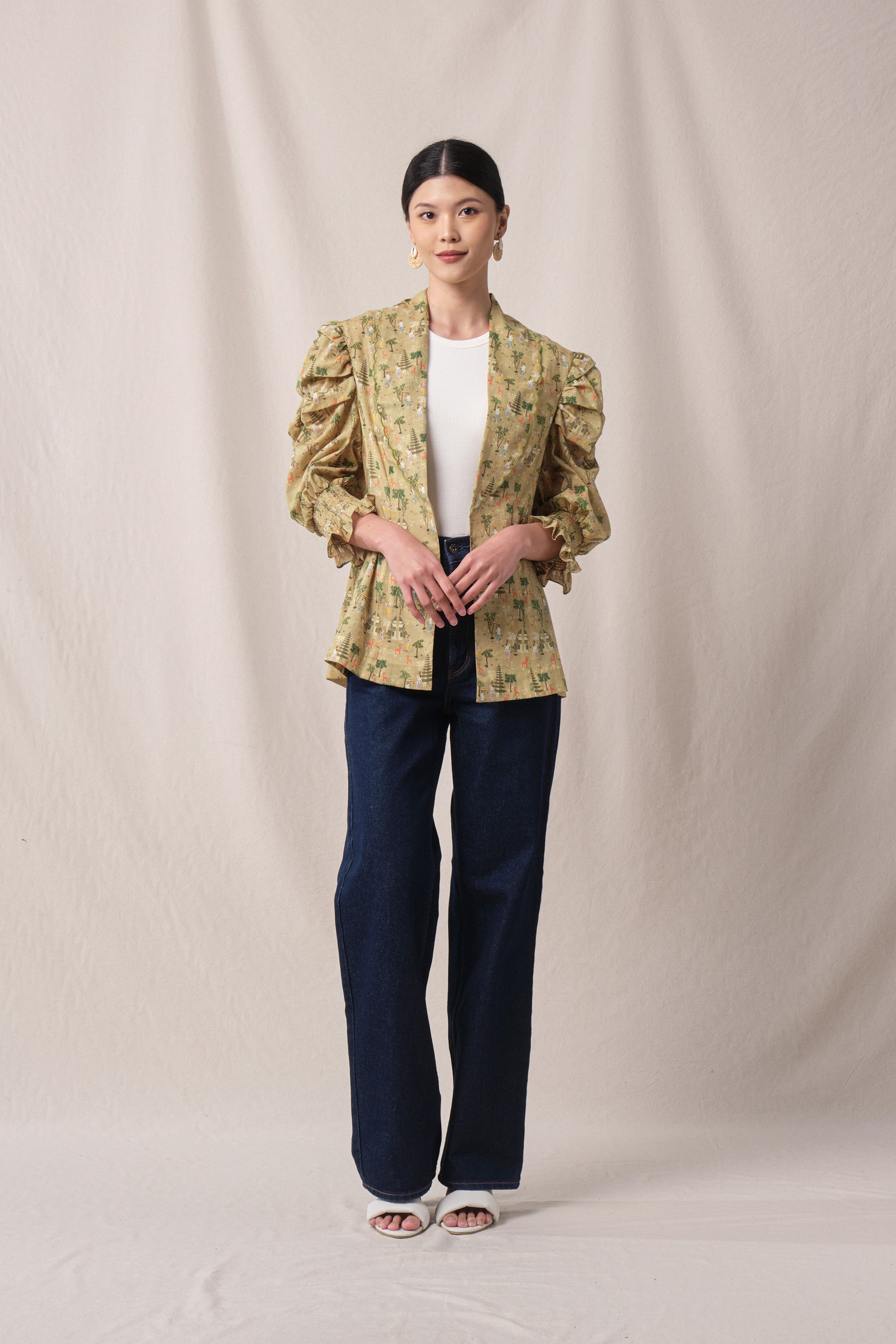 JANE Outer in Beige Pura