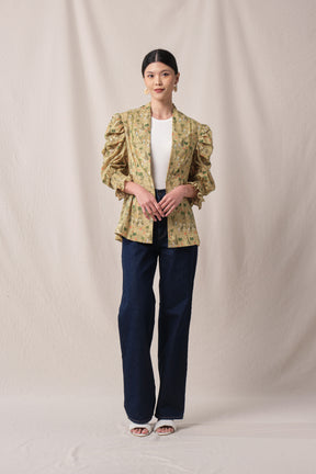 JANE Outer in Beige Pura