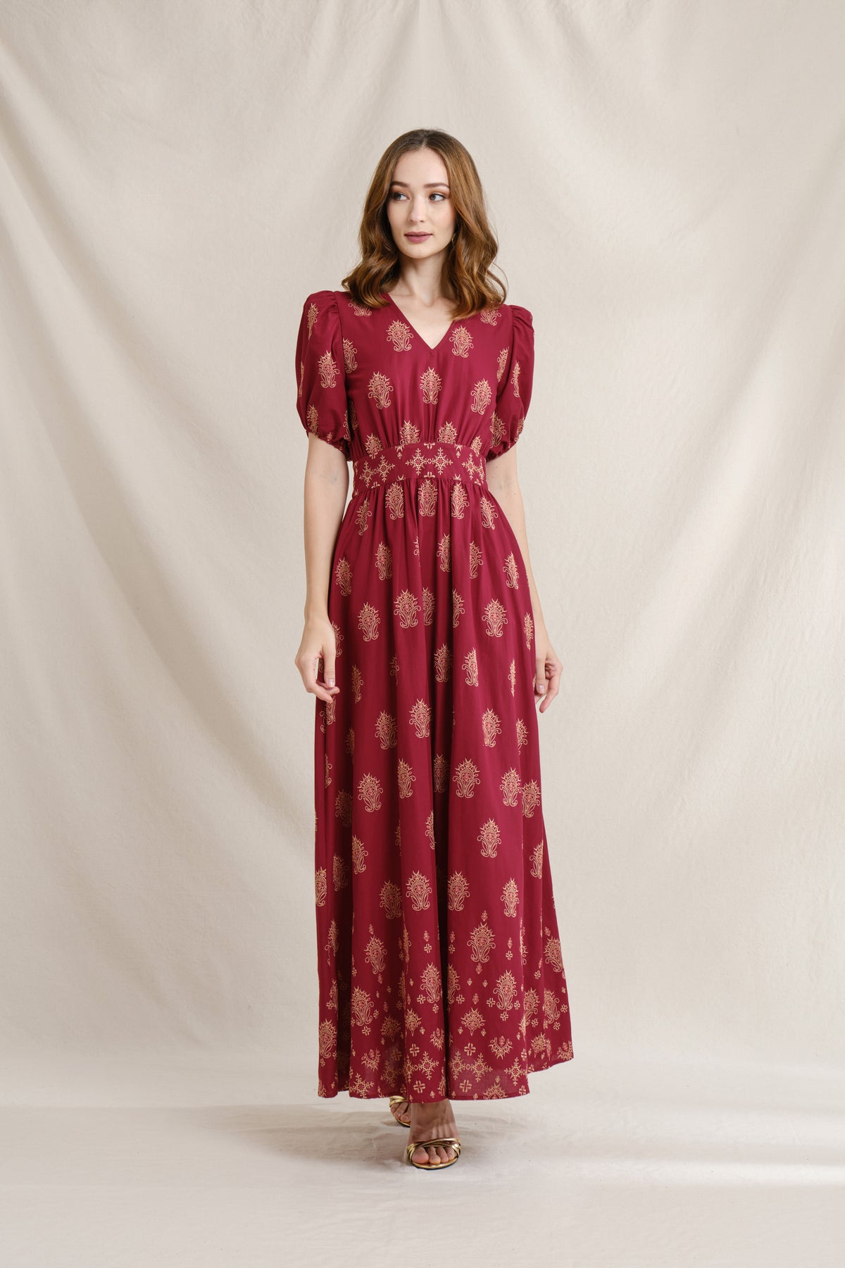 JIHAN Dress in Red Mamuli