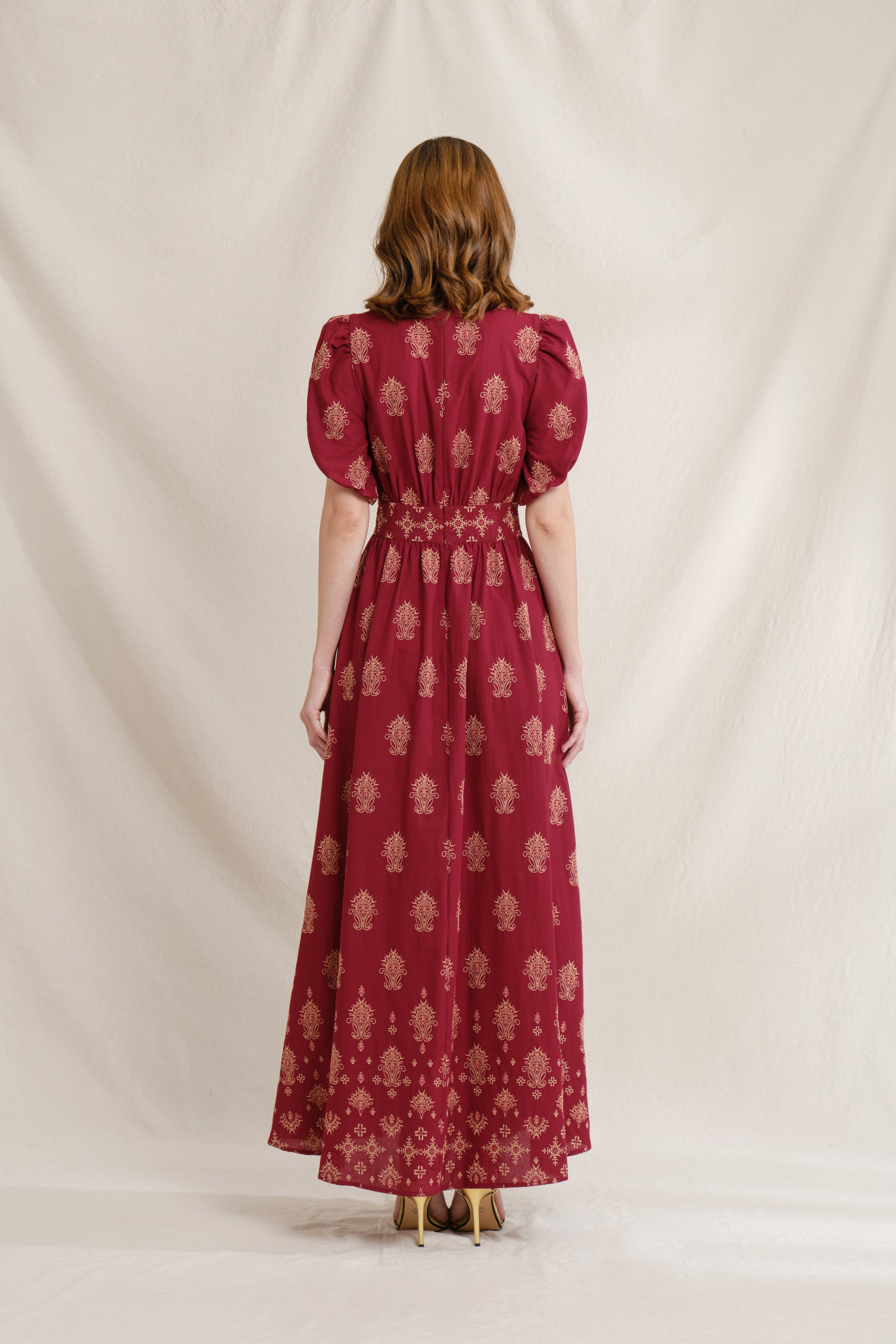 JIHAN Dress in Red Mamuli