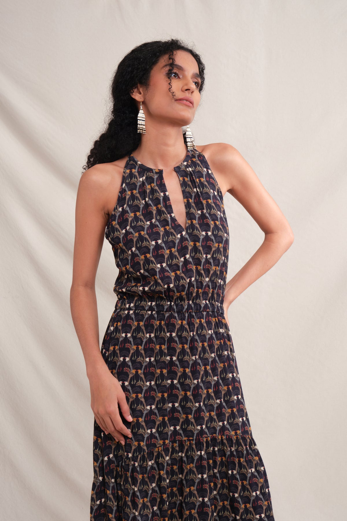 JOSIE Dress in Black Saeran