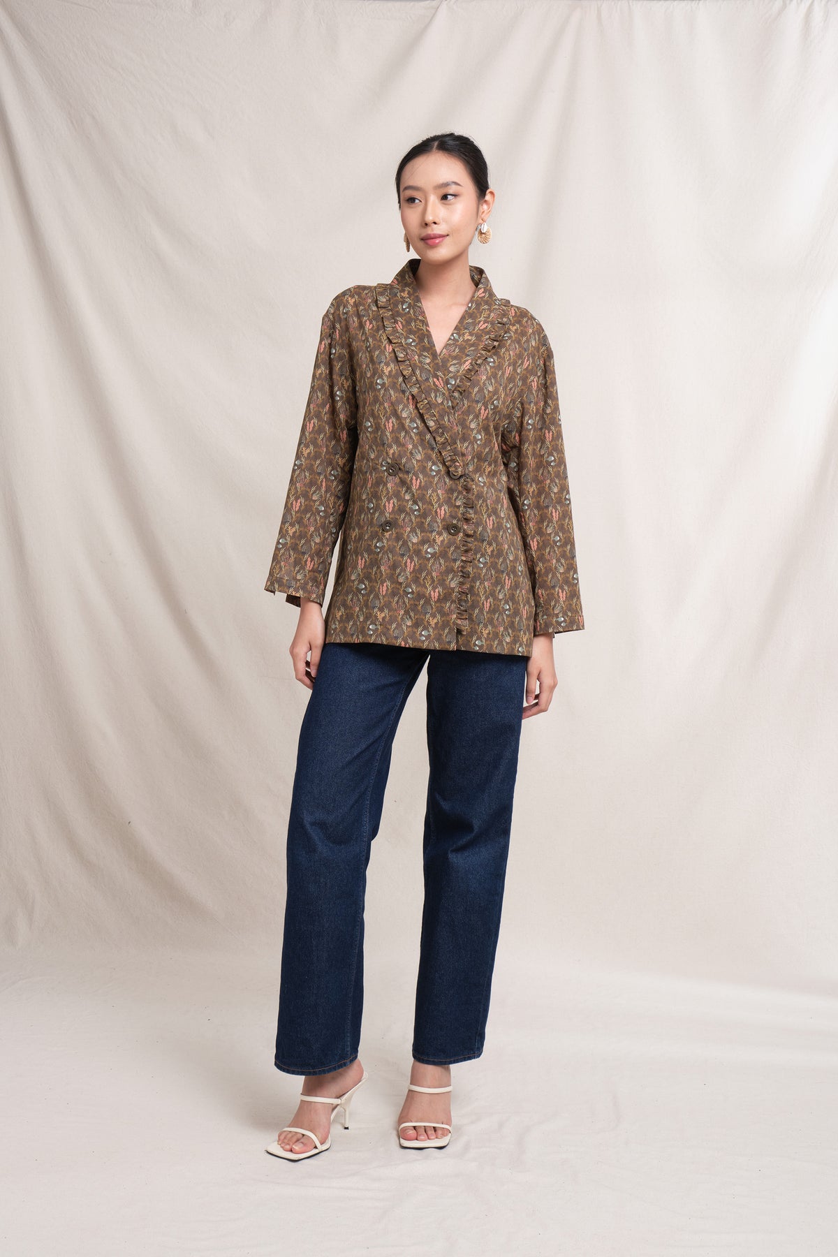JULIA Outer in Brown Ulva