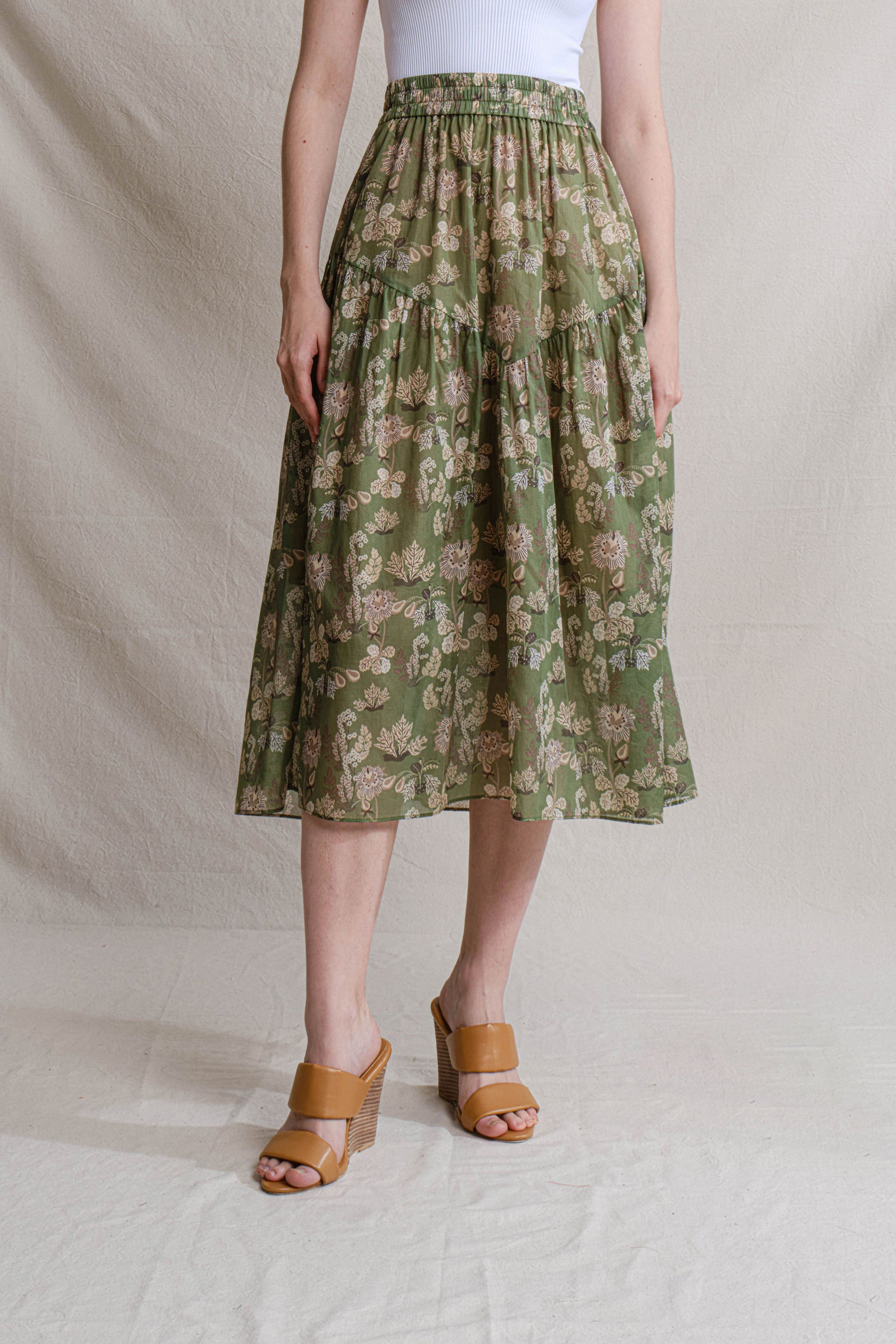 KAI Skirt in Green Pepaya