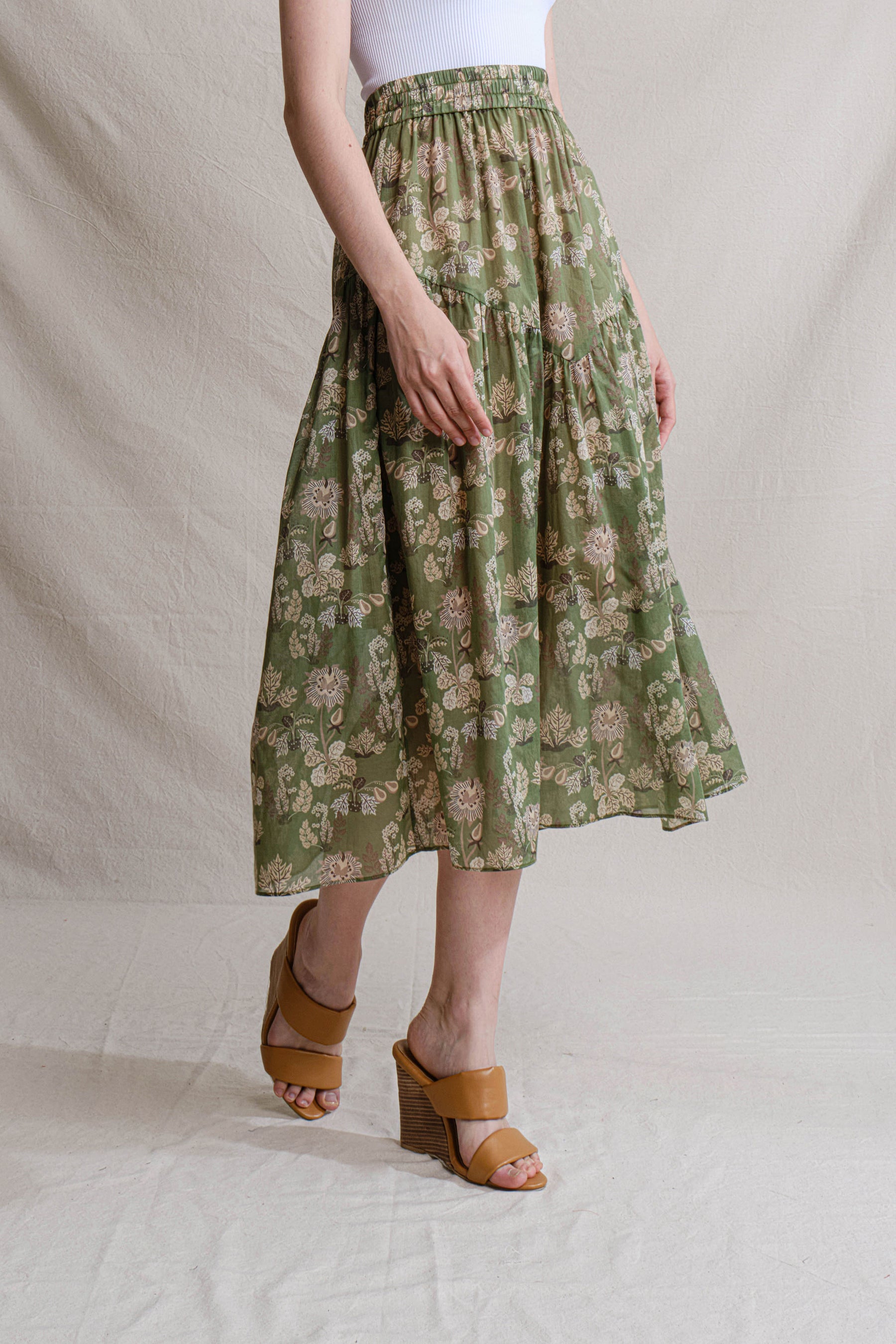 KAI Skirt in Green Pepaya