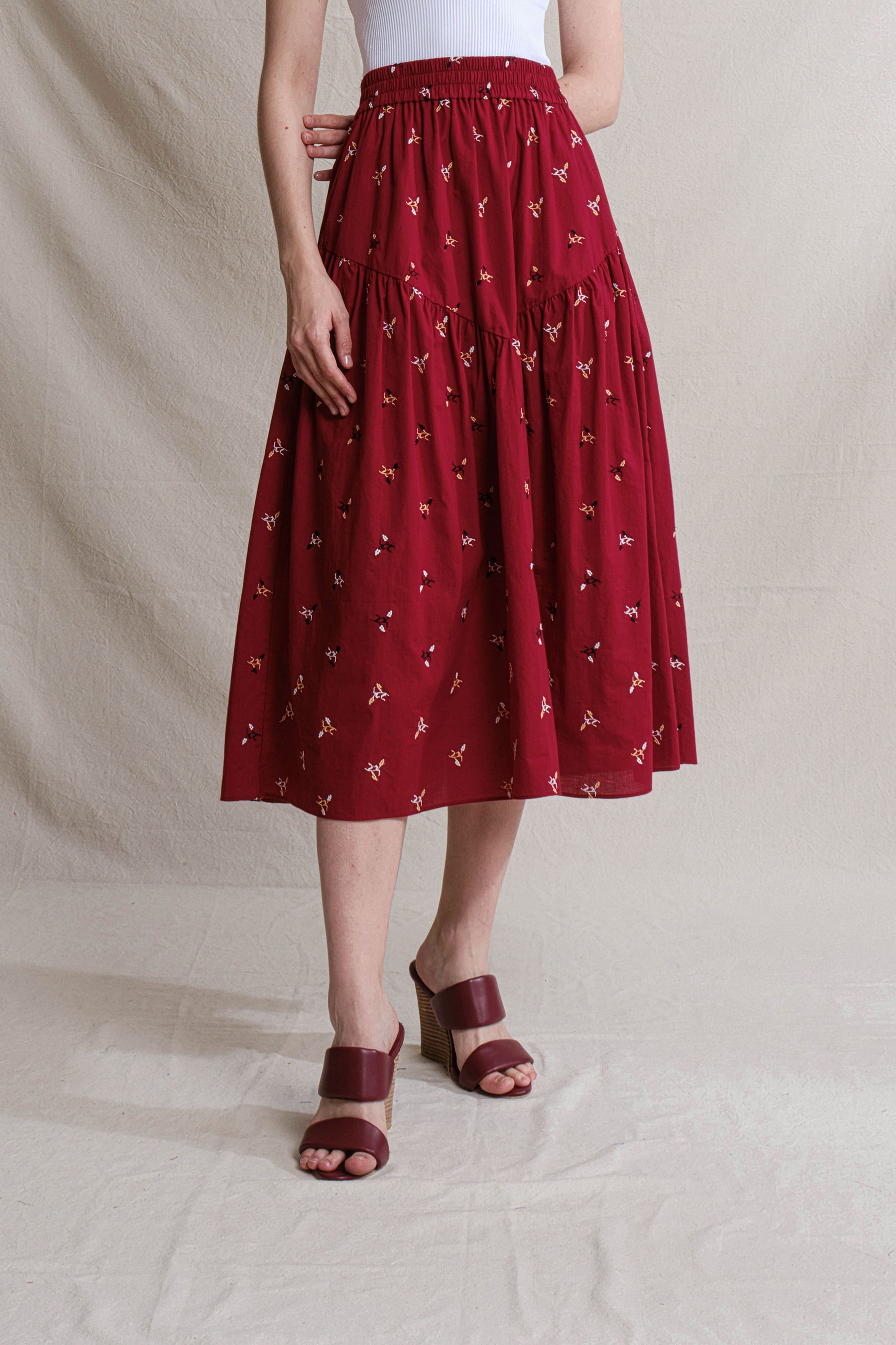 KAI Skirt in Red Jagung