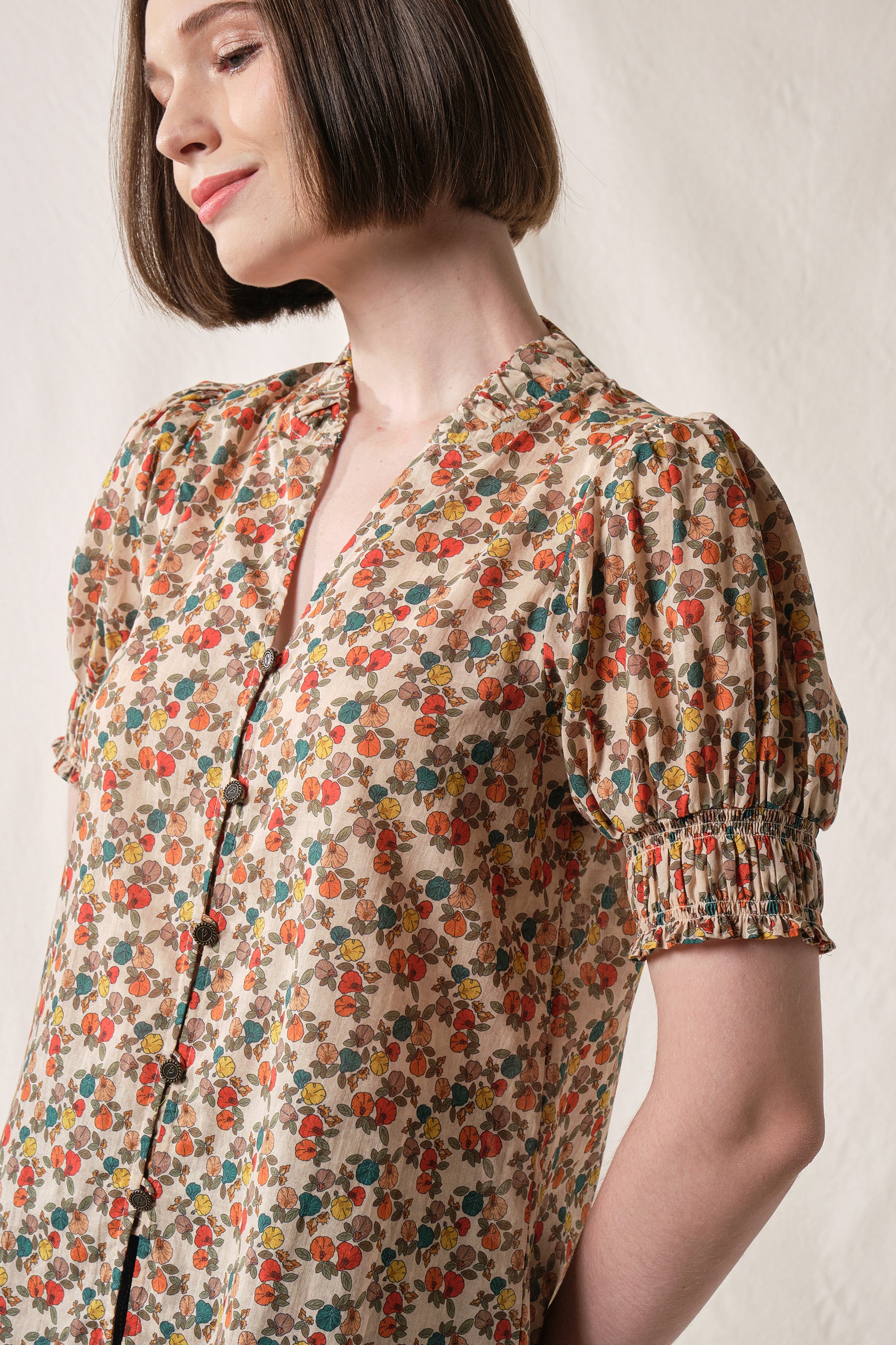 KALA Top in Beige Telang