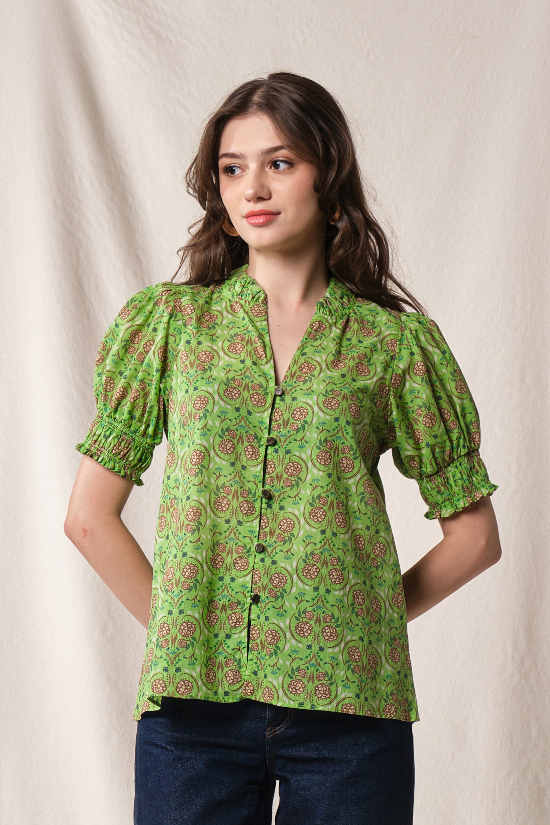 KALA Top in Green Rosea