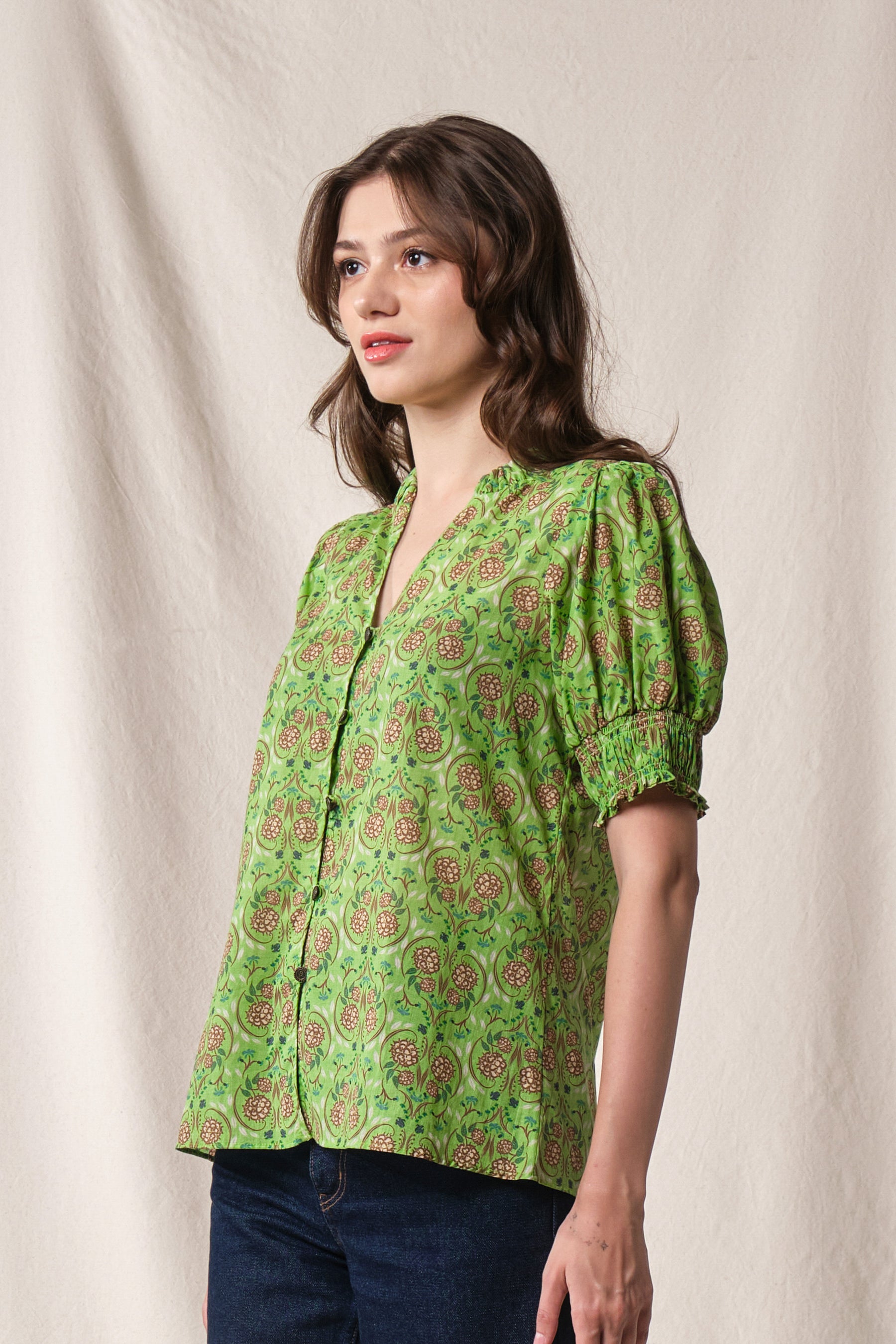 KALA Top in Green Rosea