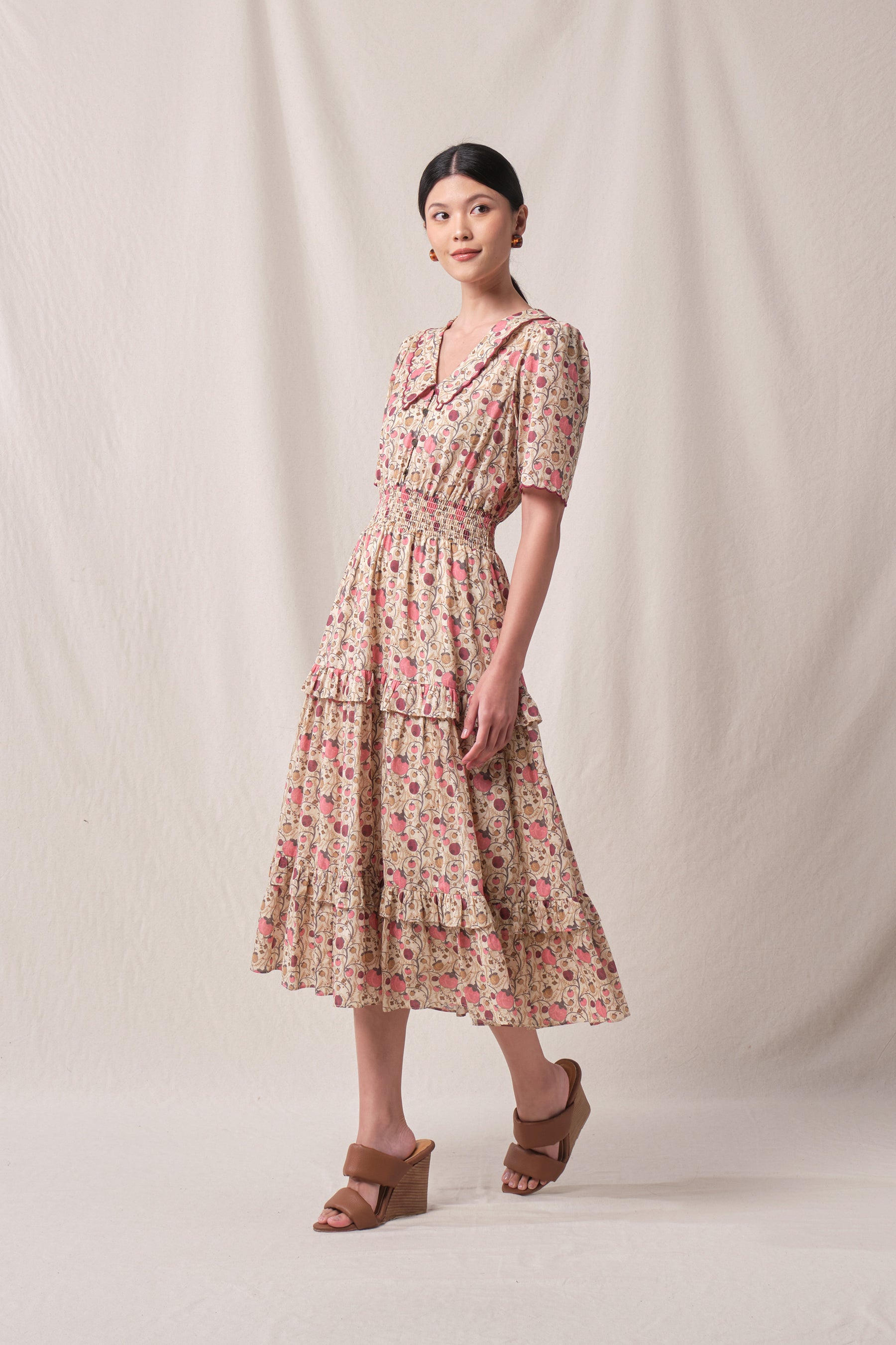 KEYSHA Dress in Beige Manggis