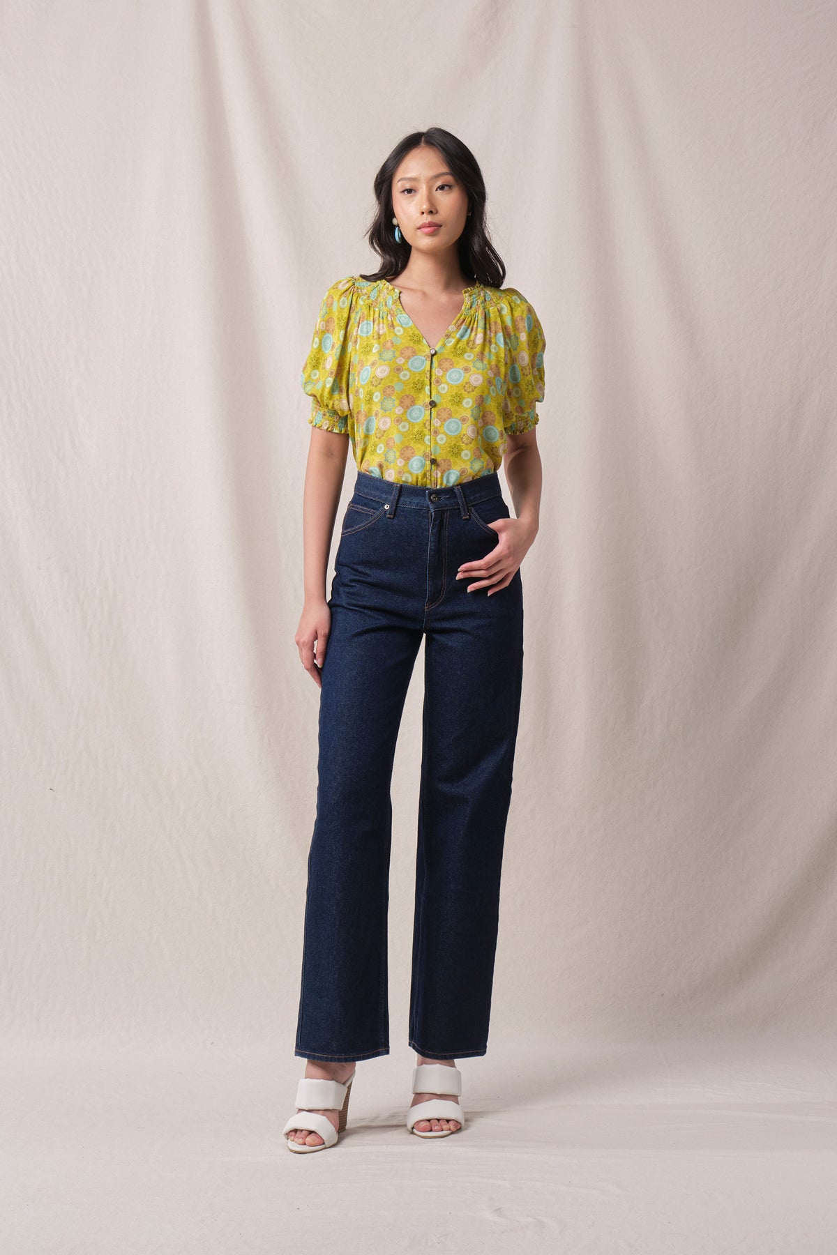 MADDY Top in Green Tedung