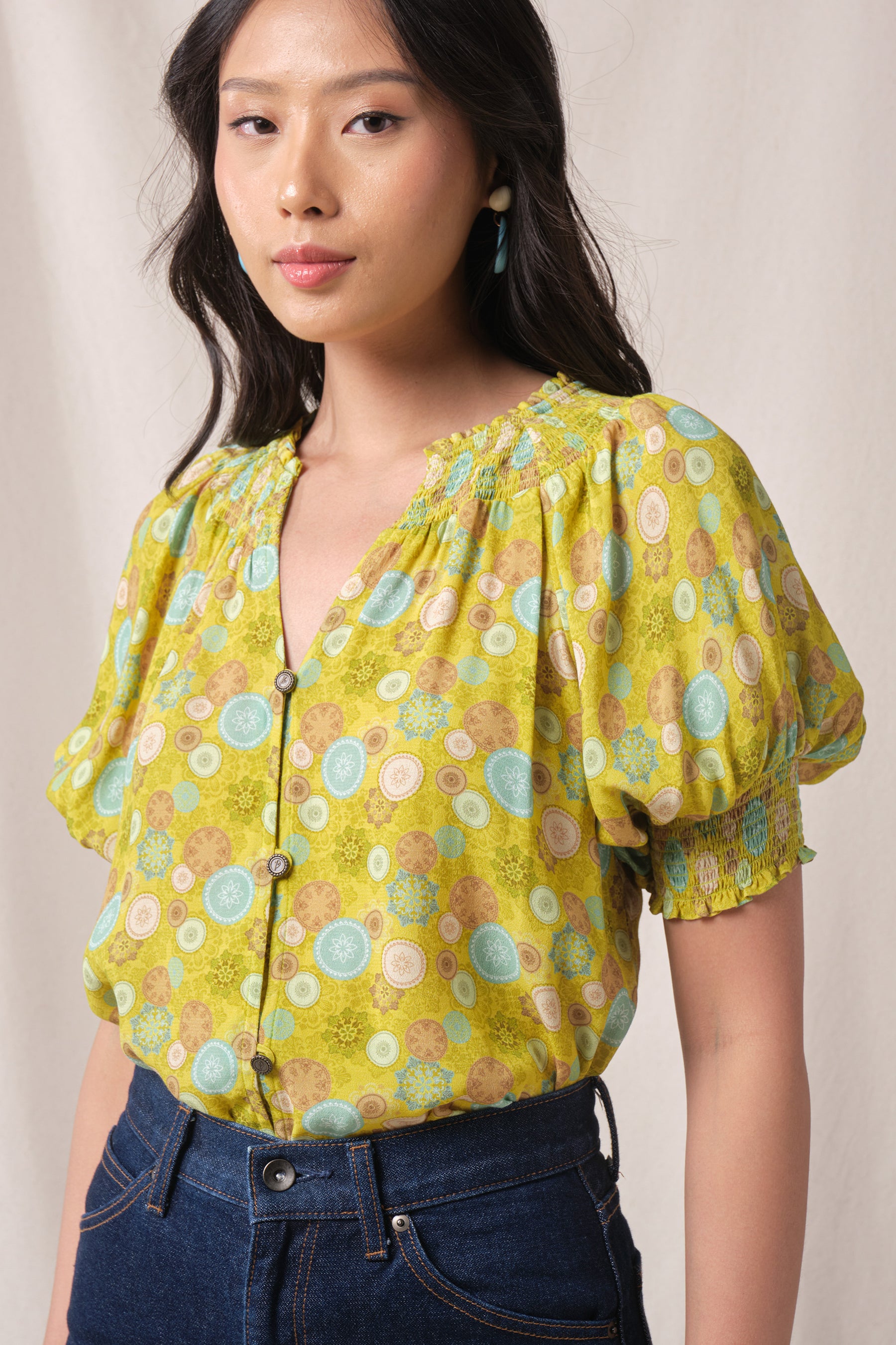 MADDY Top in Green Tedung