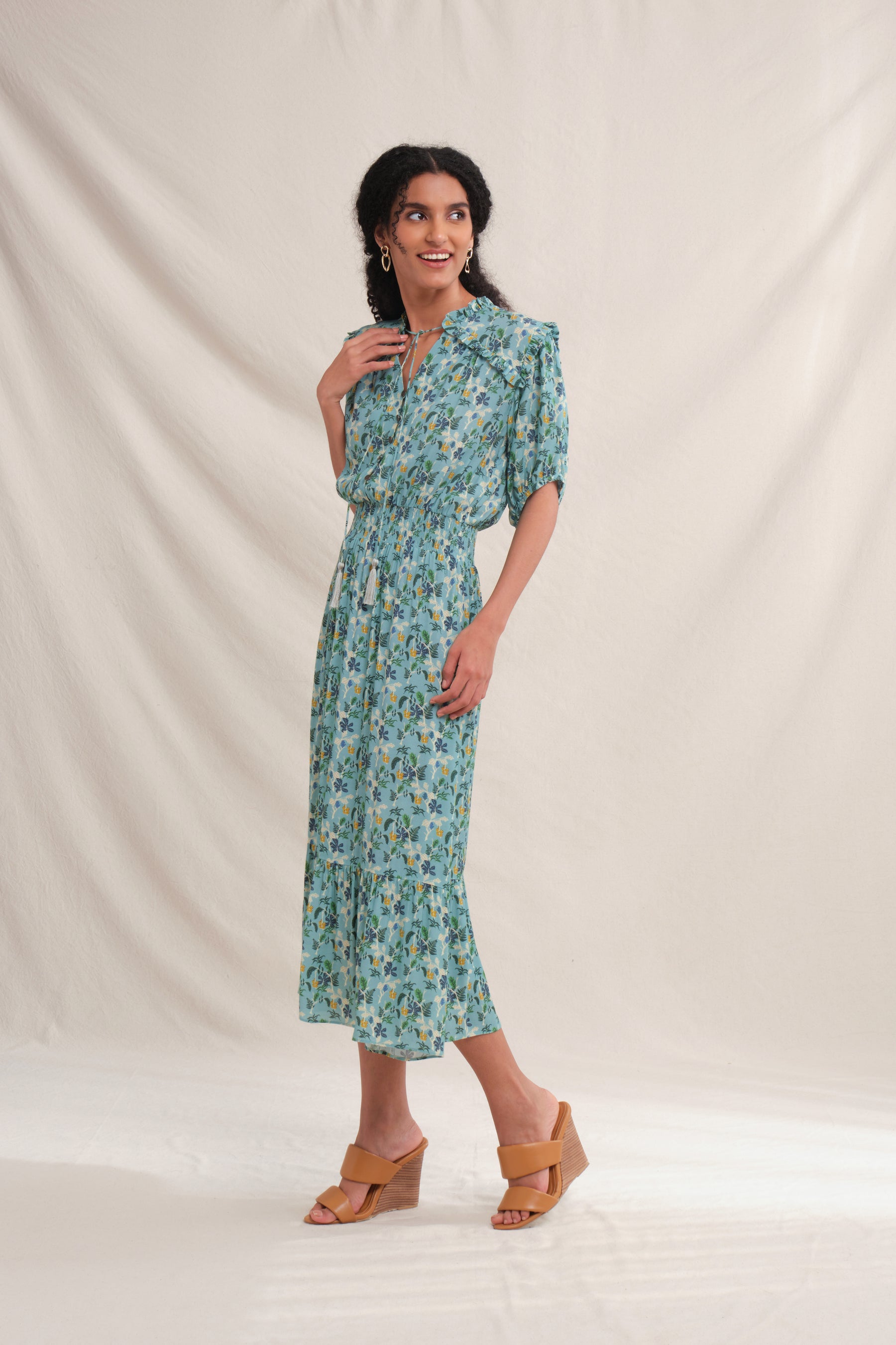 MALI Dress in Blue Gaguduh