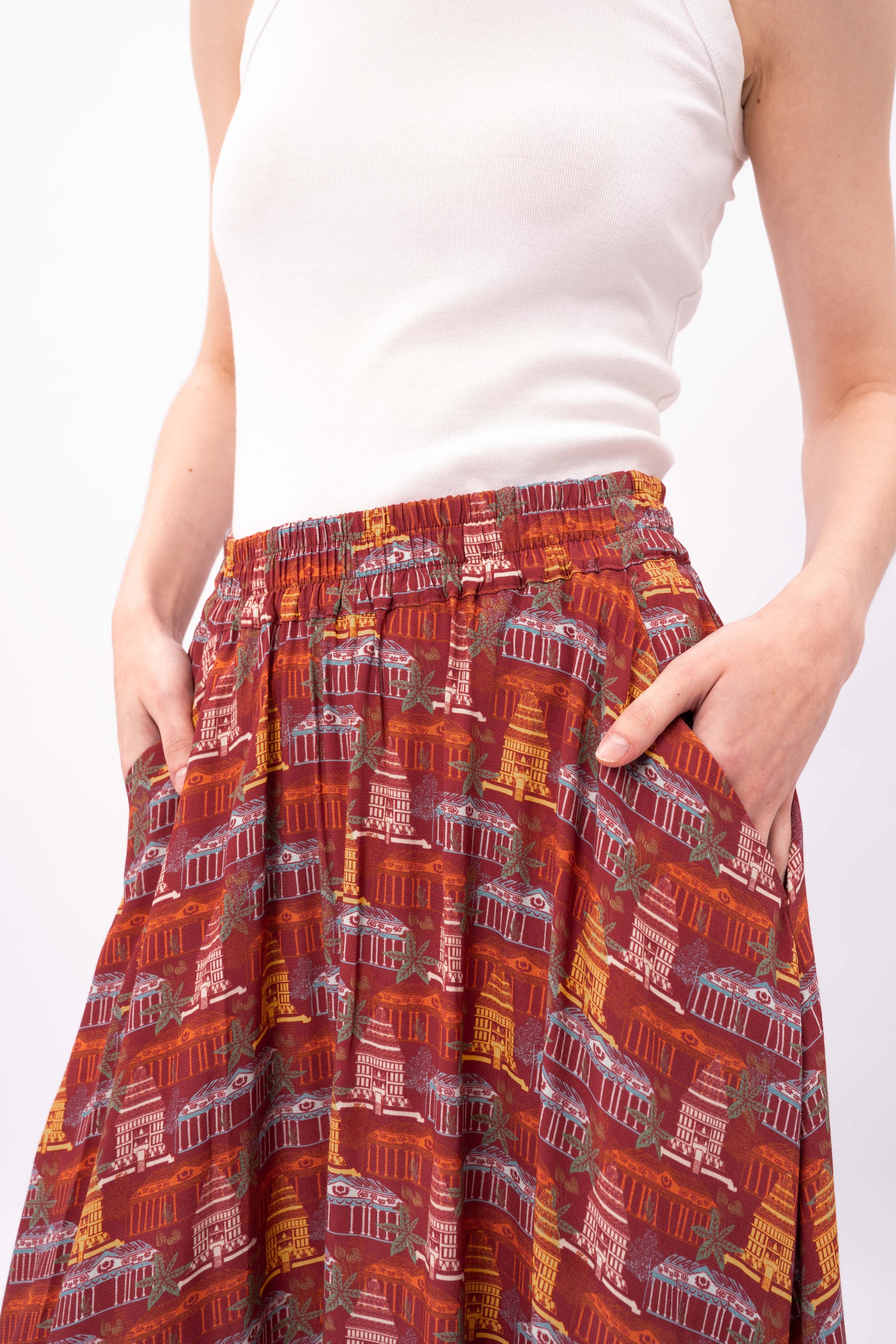 MIRA Skirt in Puri Red