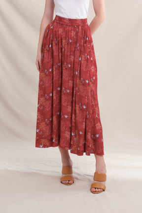MIRA Skirt in Red Tumpang