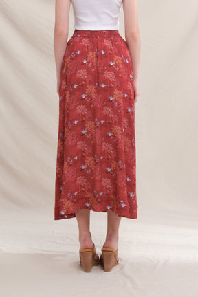 MIRA Skirt in Red Tumpang