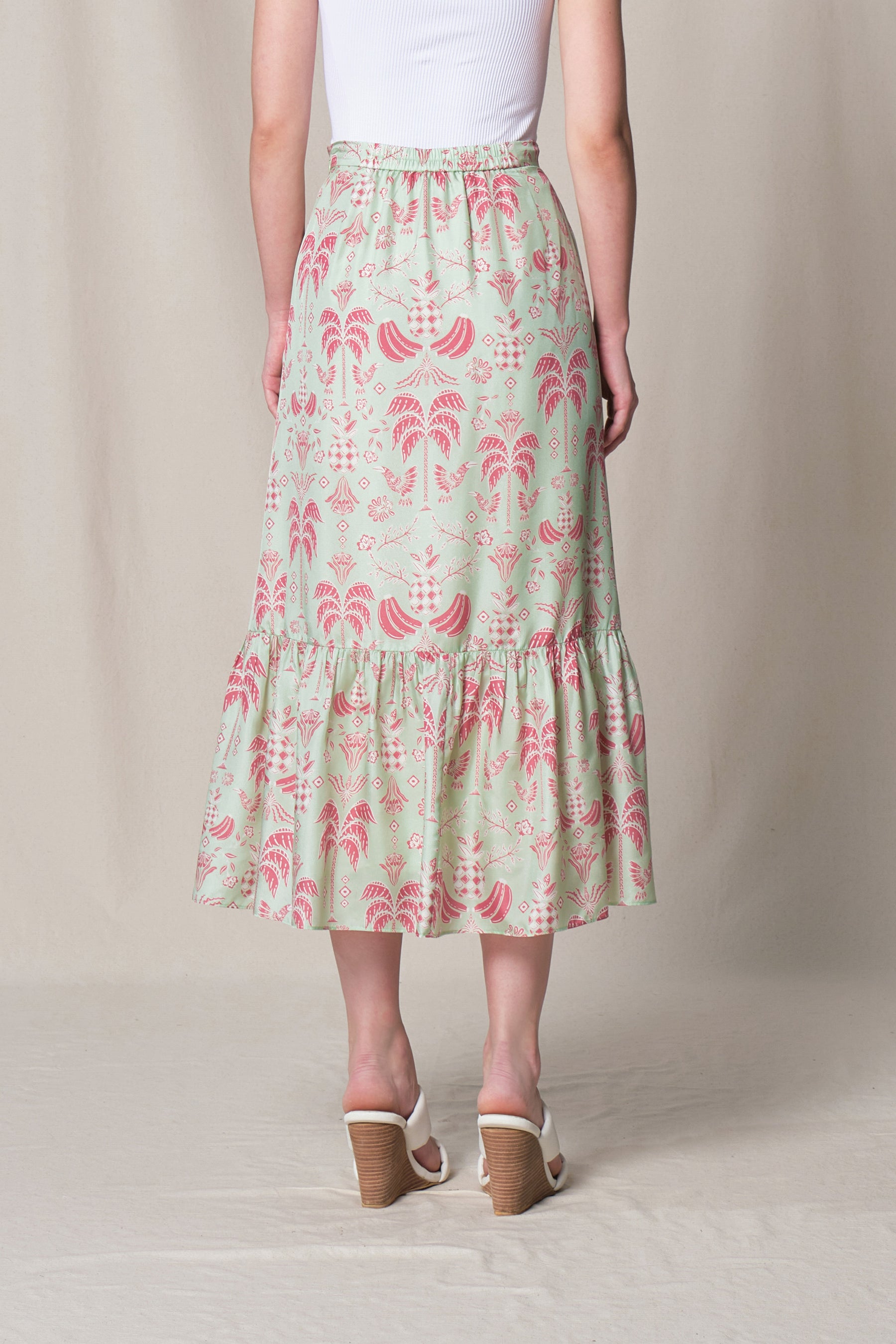NAVA Skirt in Green Colada