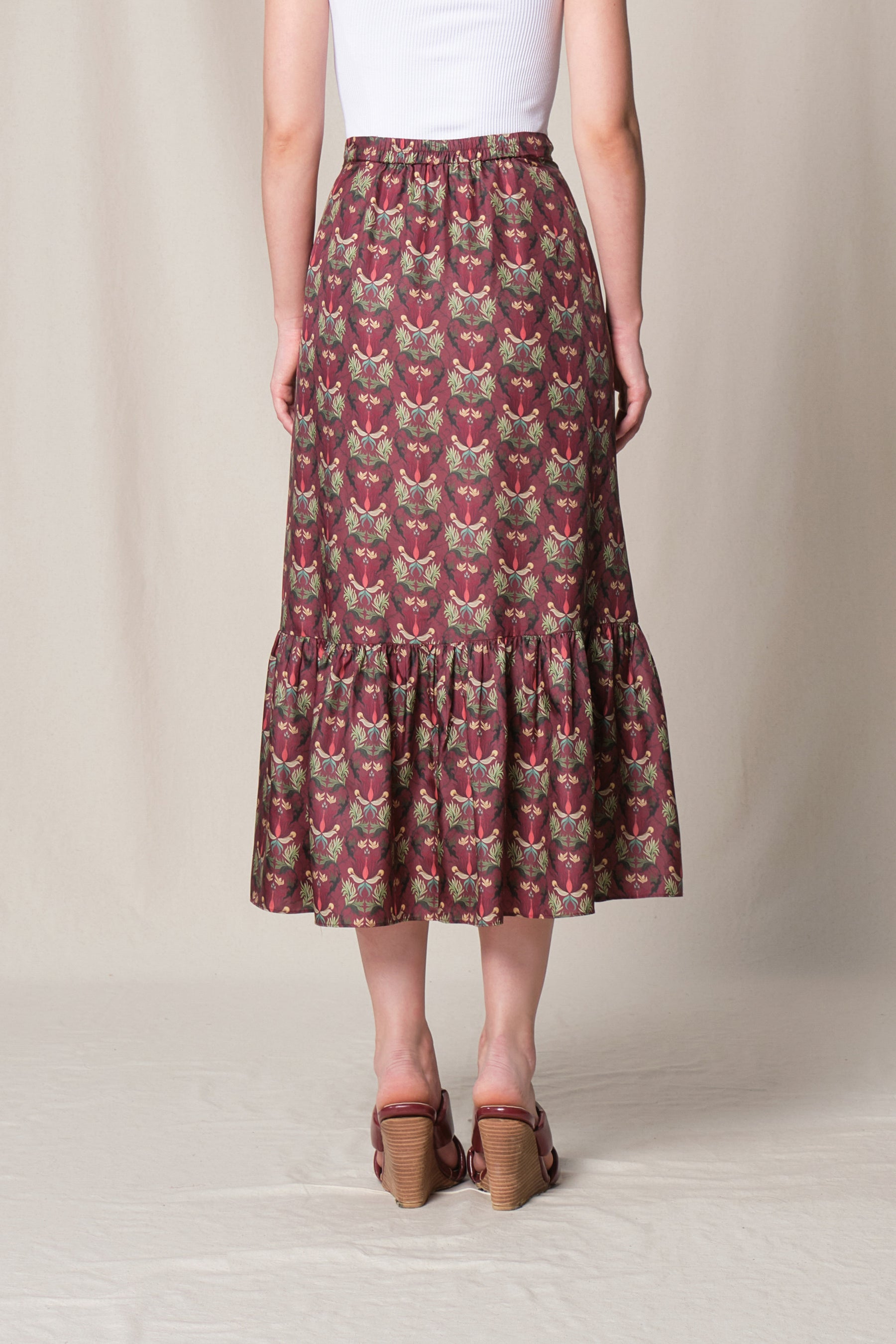 BUNDLING: Pamela Outer in Black Sumpang and Nava Skirt in Red Sumpang