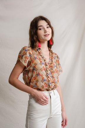 NIKA Top in Beige Pasola