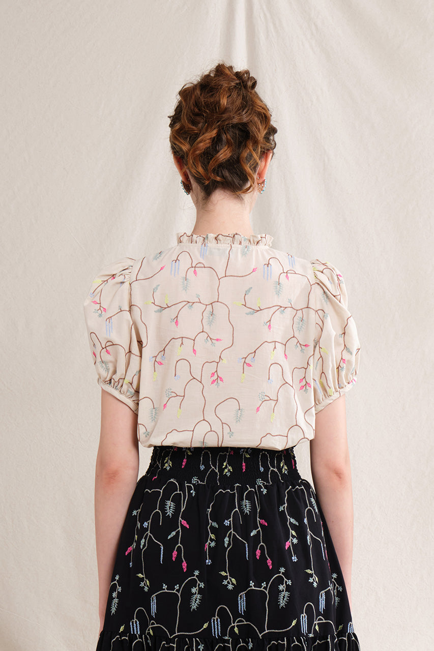 BUNDLING: Niki Top in Beige Lada and Riona Skirt in Black Lada