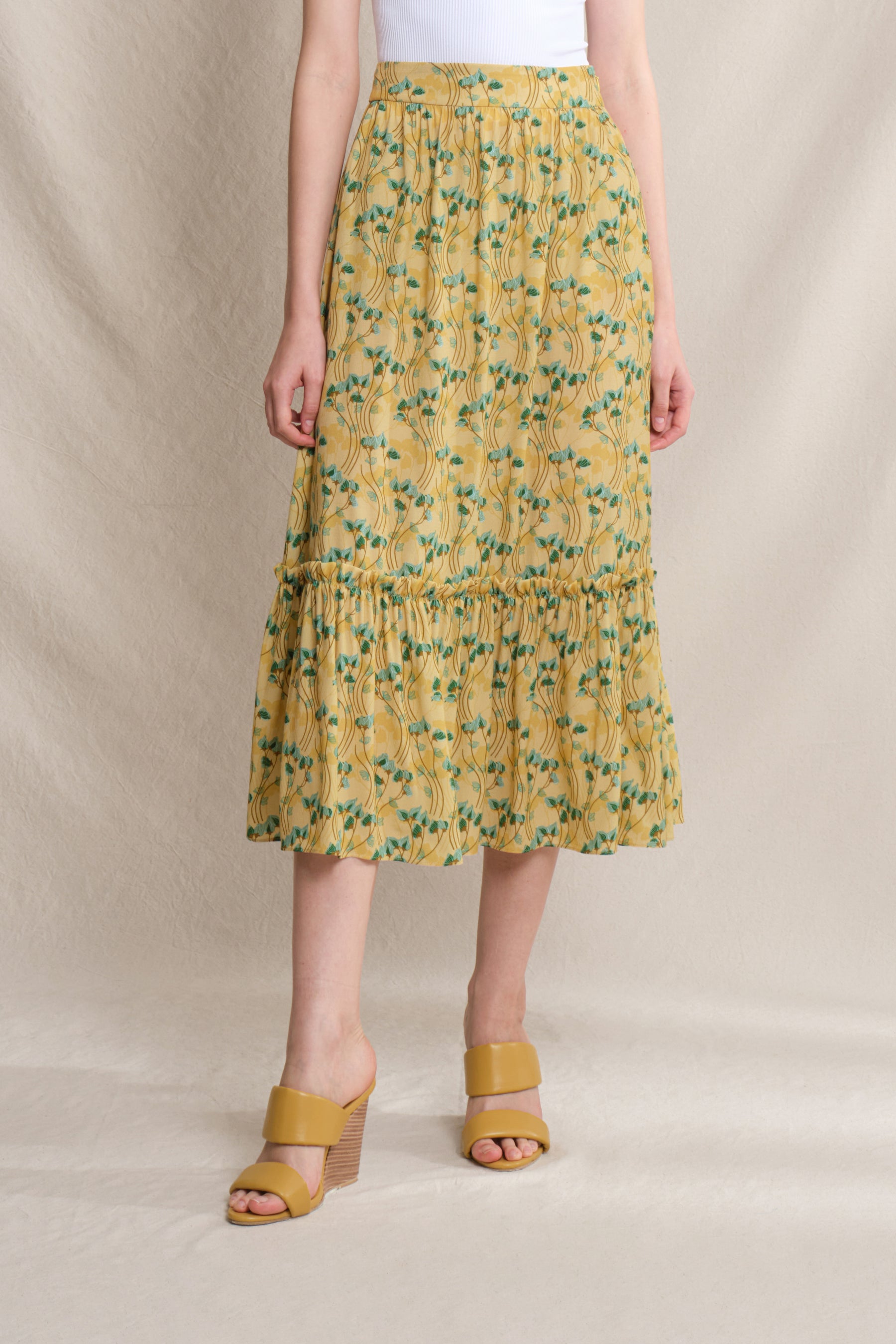 RAE Skirt in Yellow Cassia