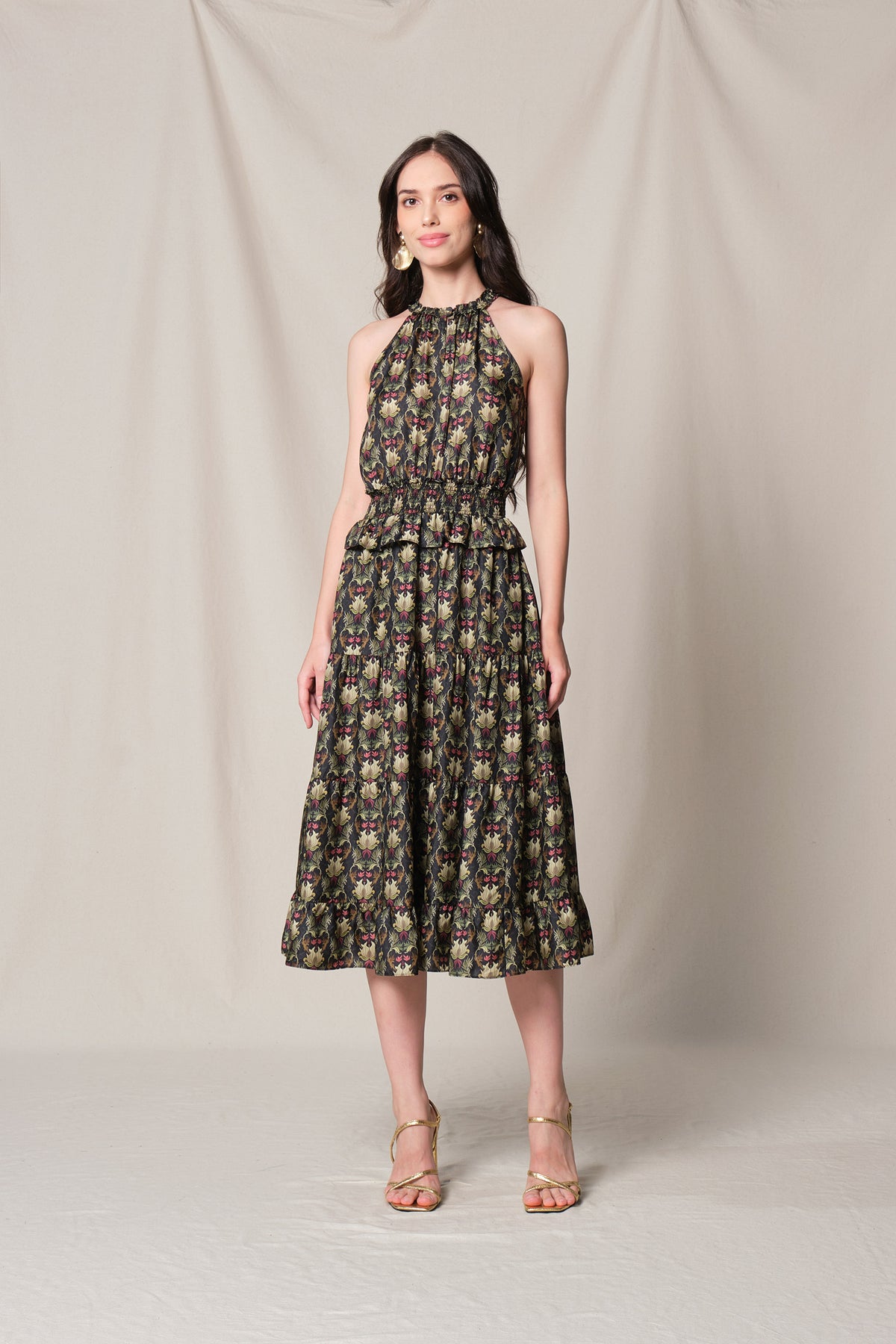 RISSA Dress in Black Sumpang