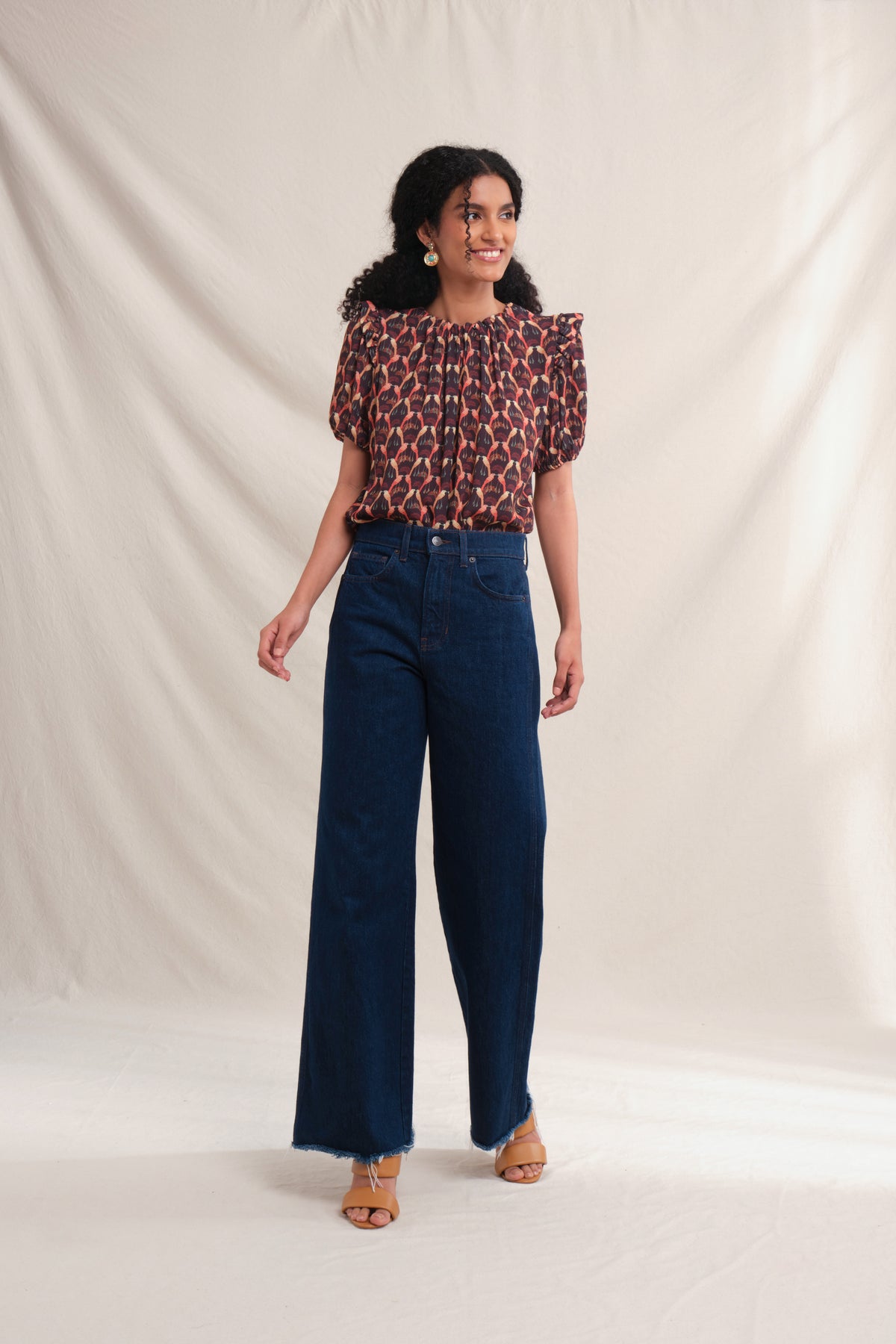 SAIA Top in Red Saeran