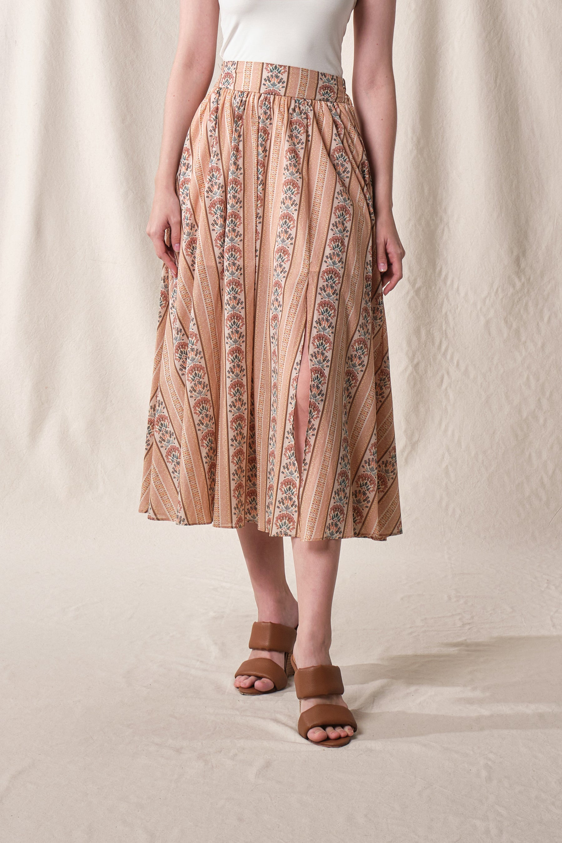 SALIMA Skirt in Pink Silpa