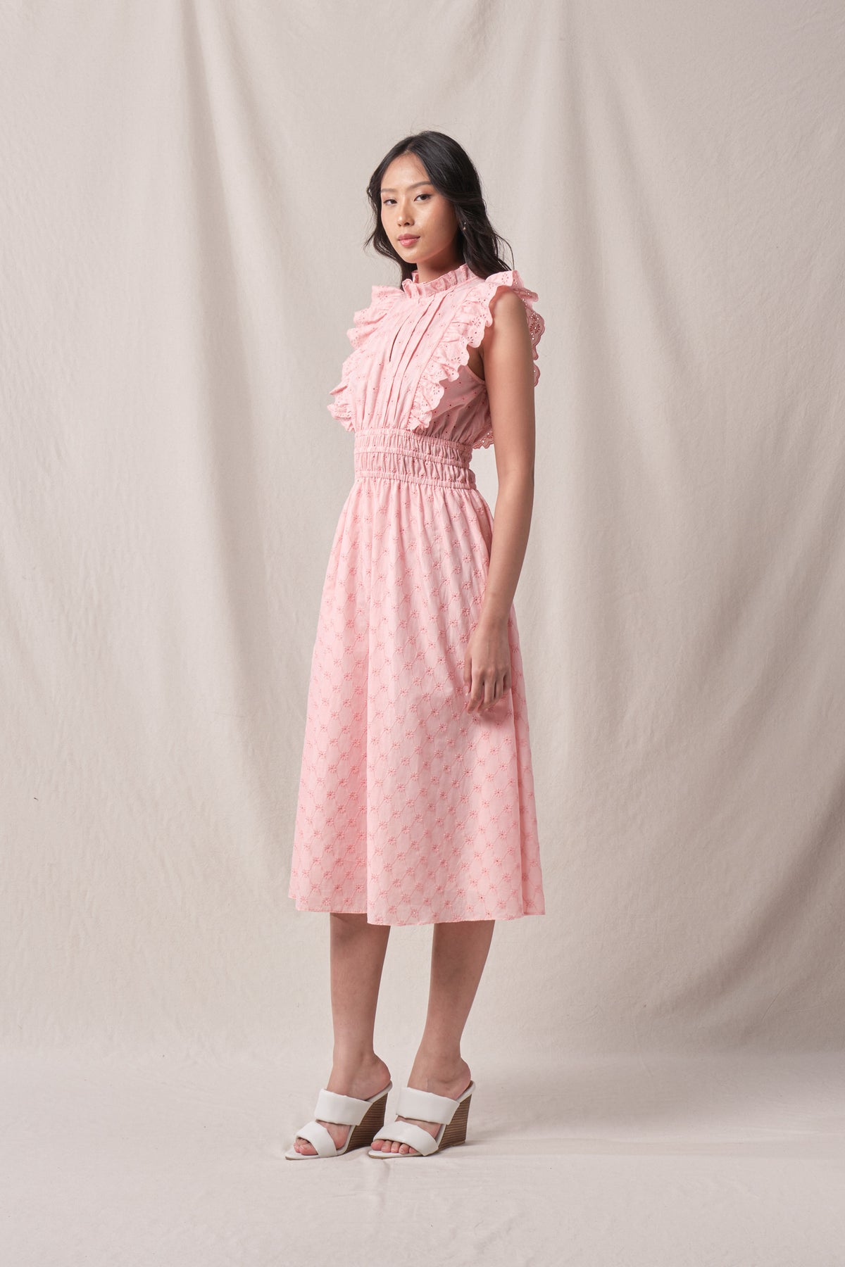 SANIYA Dress in Pink Kamen