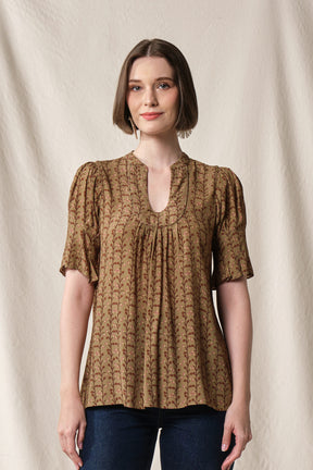 SHERY Top in Khaki Tebu