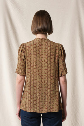 SHERY Top in Khaki Tebu