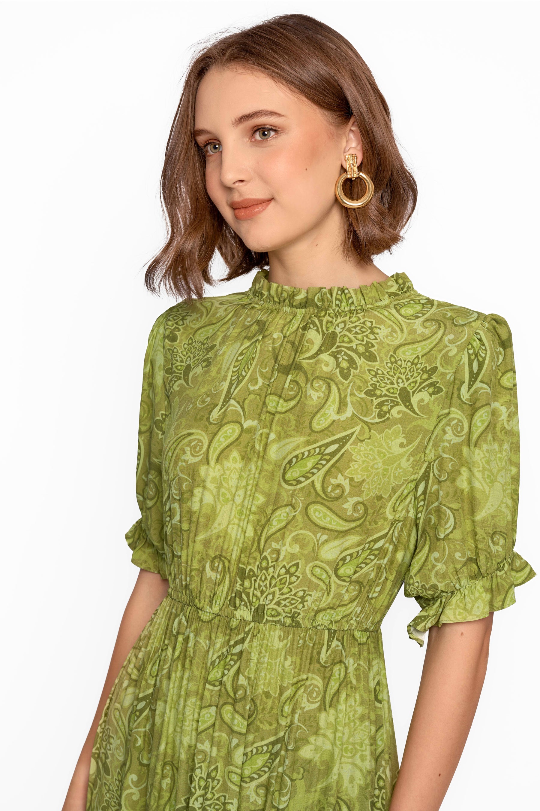 VELA Dress in Green Pakis