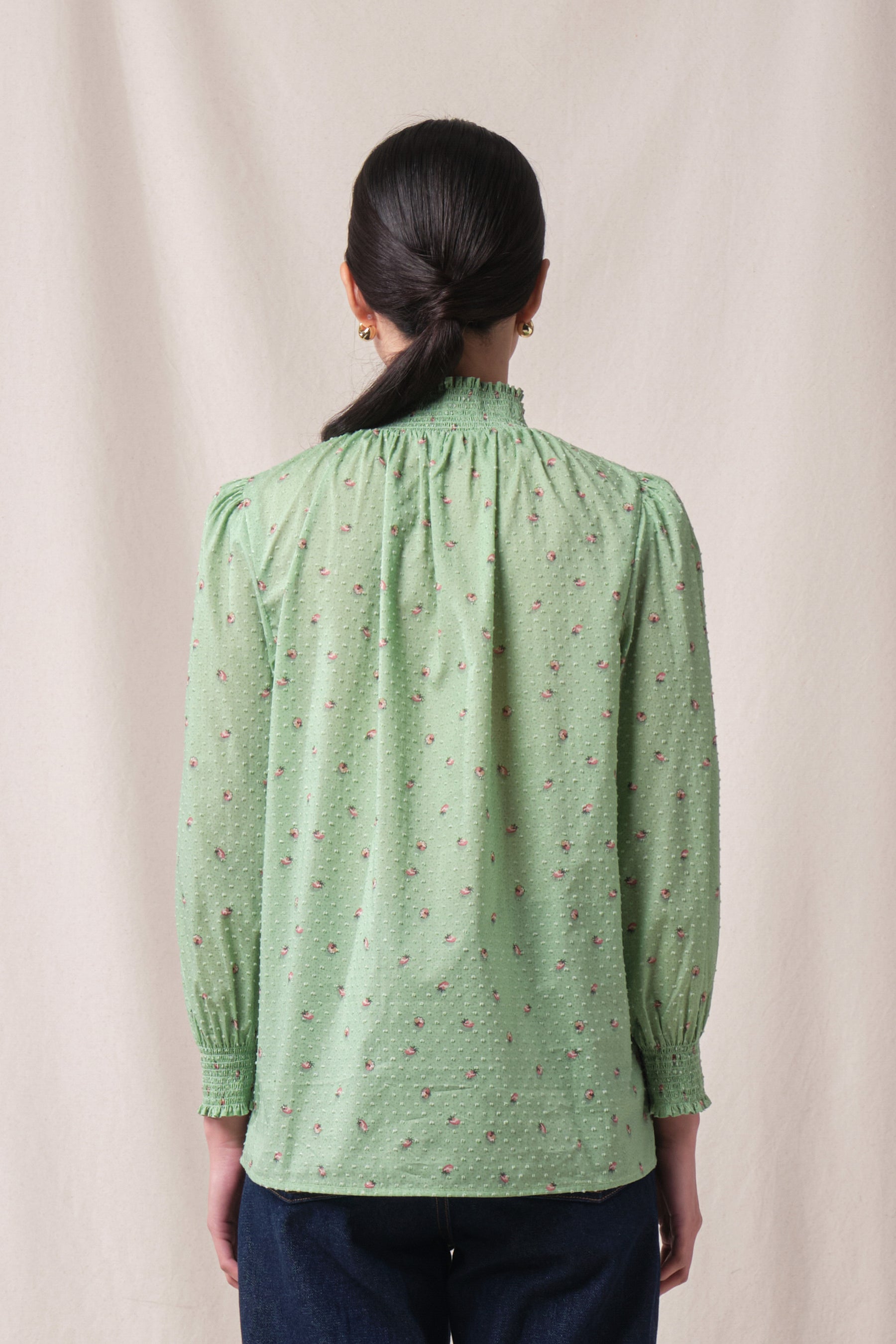 VERA Top in Green Canang