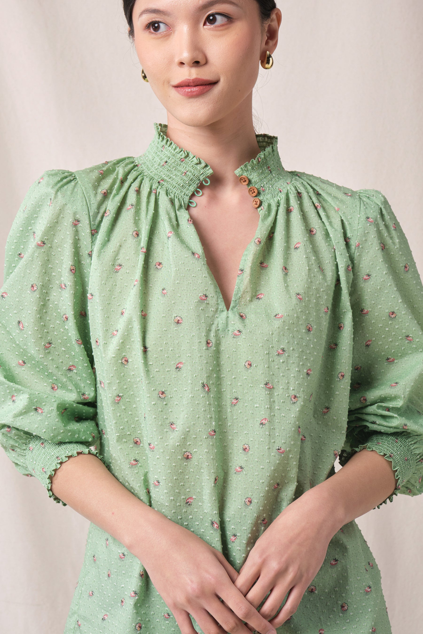 VERA Top in Green Canang