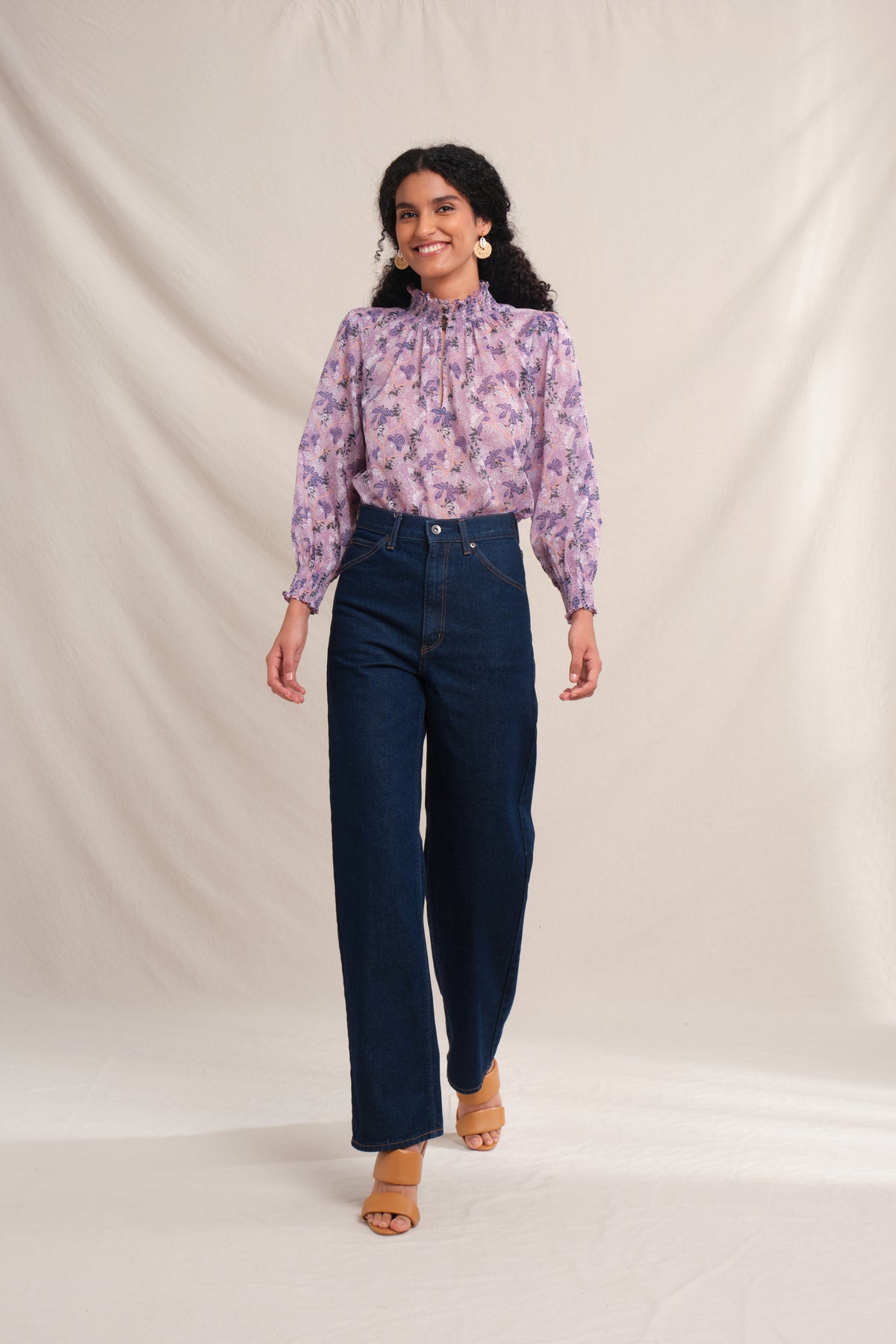 VERA Top in Lavender Ashar