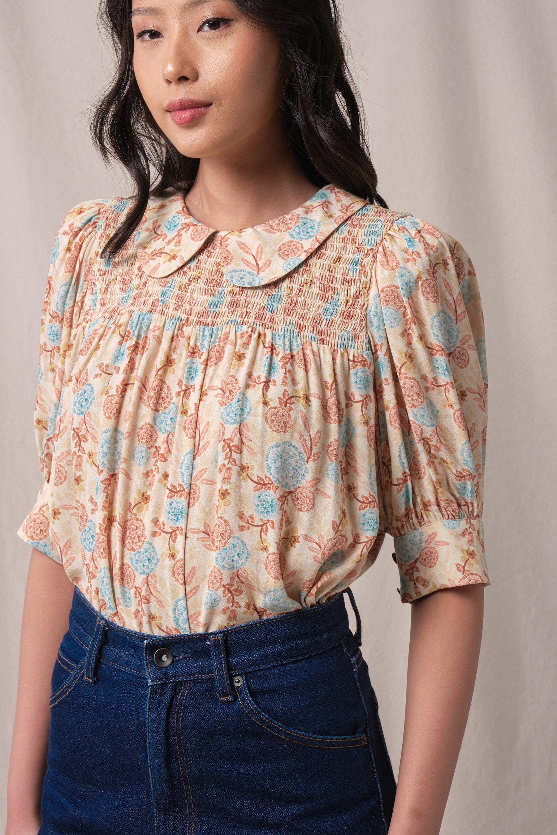 WANDA Top in Beige Marigold