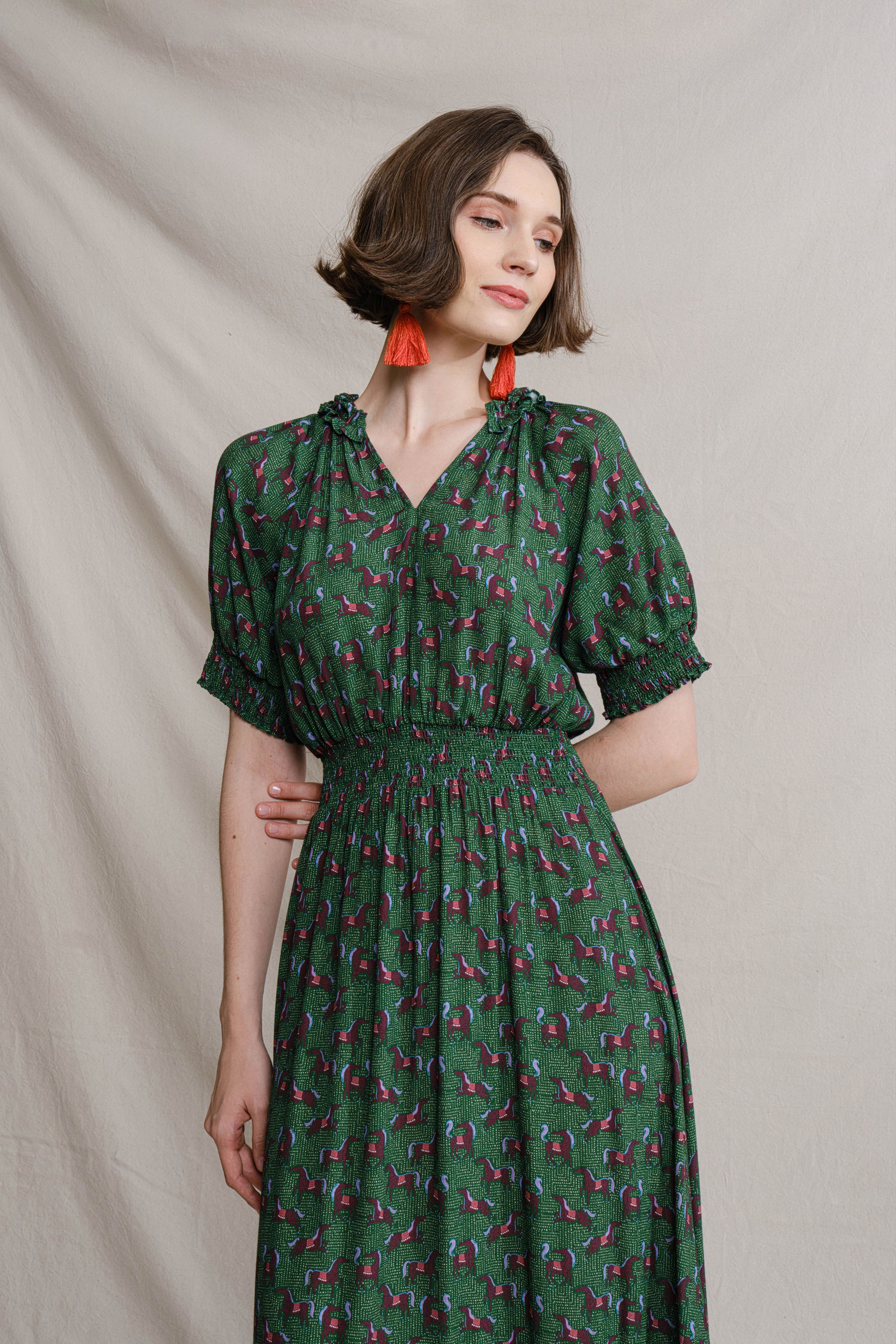 ZOE Dress in Green Kuda