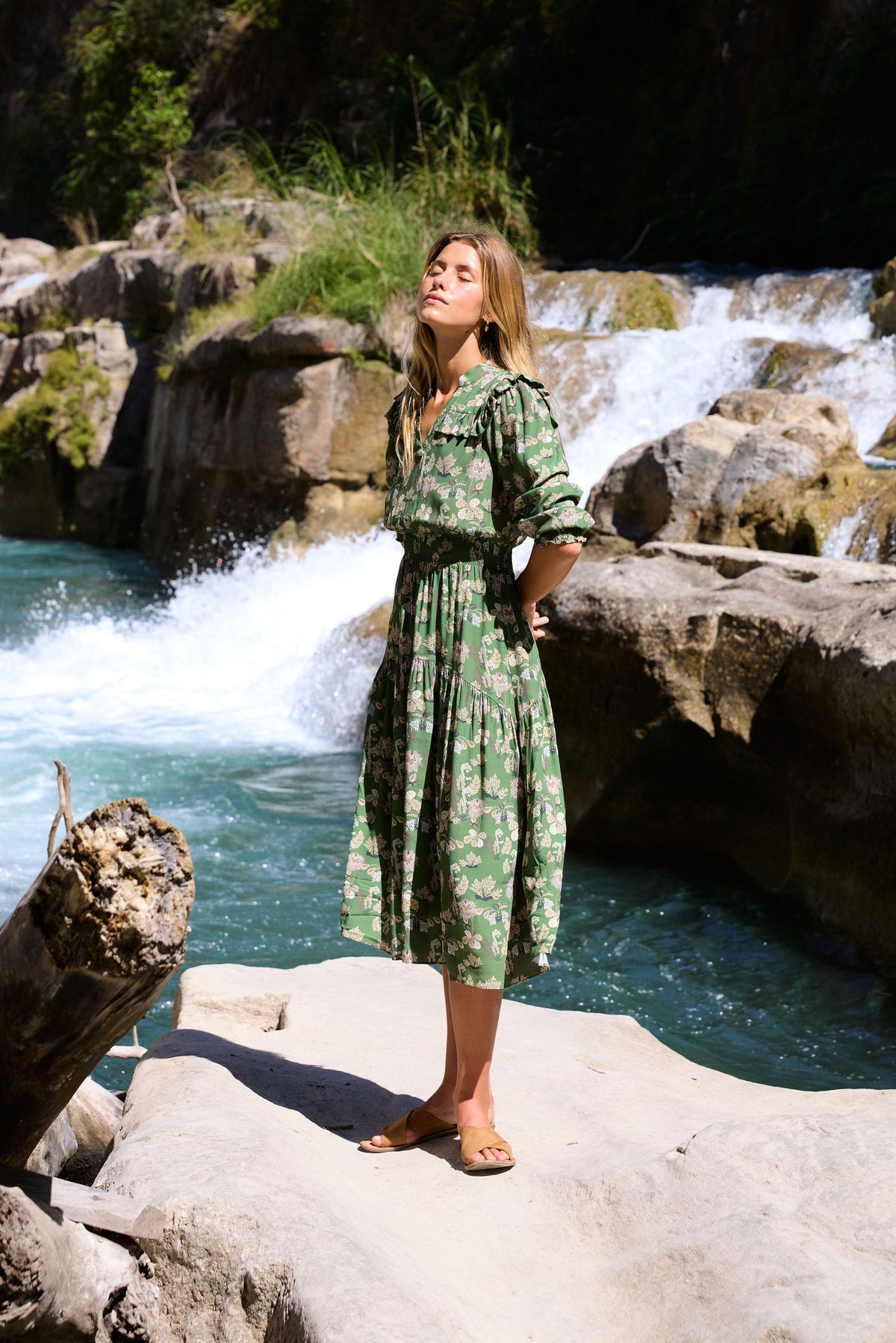 ALANA Dress in Green Pepaya