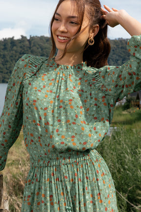 DENISE Top in Green Kelana